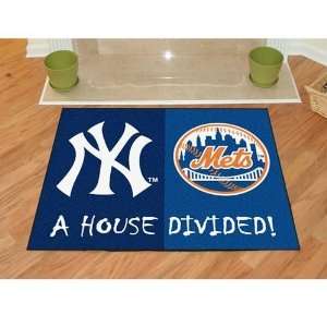 New York Yankees House Divided Mat
