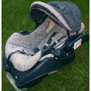  Graco Baby Car Seat Blue Plaid, with Base Baby