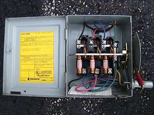 Challenger Power Master Safety Switch 30A 240VAC 7.5HP Model G321Sk 