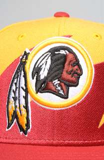 Mitchell & Ness The Washington Redskins Sharktooth Snapback Hat in 