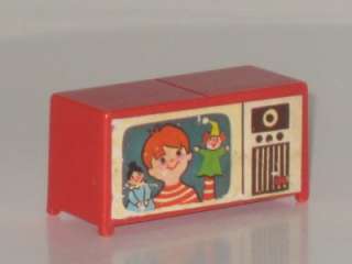 VINTAGE FISHER PRICE LITTLE PEOPLE RED TV TELEVISION PLAY ROOMS HTF 