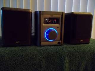 JVC FS 5000 AM/FM CD Compact Stereo System + JVC SP UX5000Speakers 