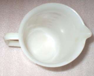 VINTAGE TUPPERWARE 2 CUP/16OZ MEASURING CUP  