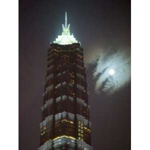  Night View of Jinmao Building, Shanghai, China Premium 