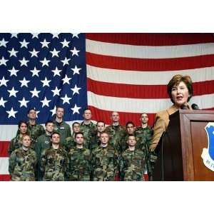  Laura Bush Visits Air Force Image Beauty