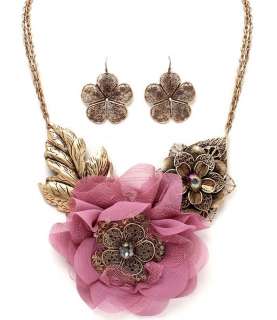 Elegant Green & Silver Flower Pendant Fashion Jewelry Necklace 