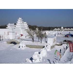 Snow Sculptures in Taiyangdao Park, Ice Lantern Festival, Bingdeng Jie 