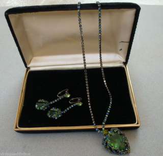 Vintage Deco Green Glass Open Back Earring Necklace Set  