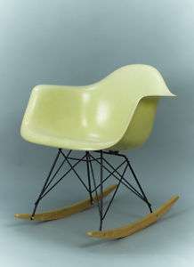 Eames Herman Miller Chair ROCKER BASE Black frame  
