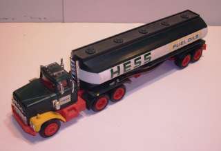 1977 Hess Toy Tanker Truck w/ Orig Box, Inserts & Instructions  