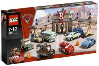 Lego Disney Pixar Cars 2 Flo?s V8 Caf? #8487  
