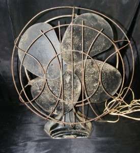 Vintage Old Black Wagner Electric Oscillating Metal Heavy Desk Fan 