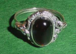 STERTLING SILVER RING W/ OVAL CHERRY AMBER SZ 5  