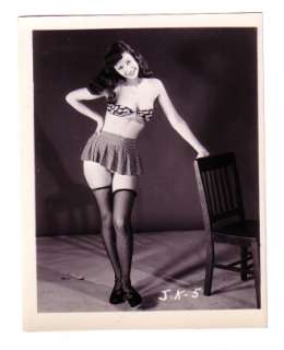 VINTAGE Irving Klaw Female Pin up Model 4x5 photograph  