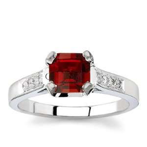   Gold Square Garnet and Diamond Ring (H/SI2, 1/8 ct. tw.) Jewelry